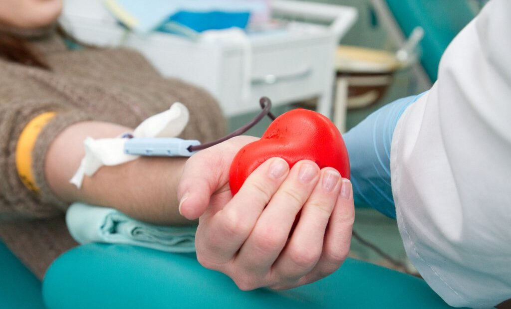 В медучреждениях Литвы критически не хватает донорской крови