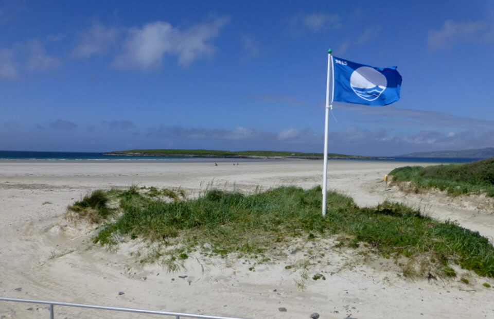 Клайпедские пляжи вновь получили награду «Голубой флаг»