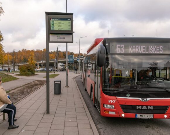 По случаю Дня матери столичные автобусы будут курсировать чаще