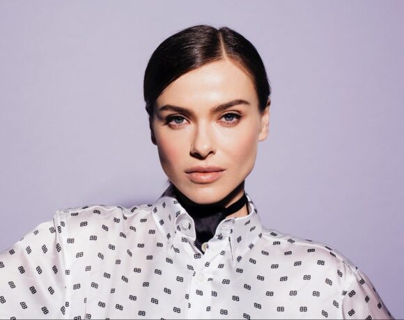 Елена Темникова выпустила песню «В м9се» из будущего альбома