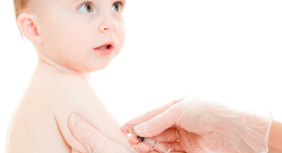 Почему возникают осложнения и побочные реакции на прививки