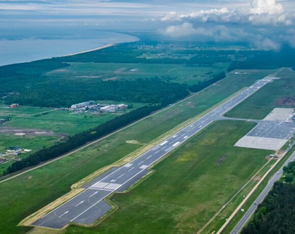 Палангский аэропорт закрывается на реконструкцию