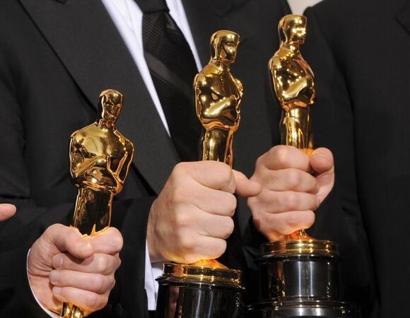 «Матрица» и «Мстители» попали в номинанты на «зрительский» «Оскар»