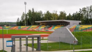 Температурный рекорд в Литве, золото чемпионата Европы по плаванию, реконструкция стадиона в Висагинасе и другие новости