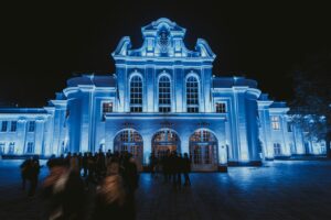 Компенсации за газ, Вильнюсский фестиваль света, ремонт мостов и другие новости