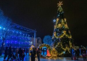 Литовское золото на Culinary World Cup 2022, Рождественская елка Кретинги, жестяные банки для украинских солдат и другие новости
