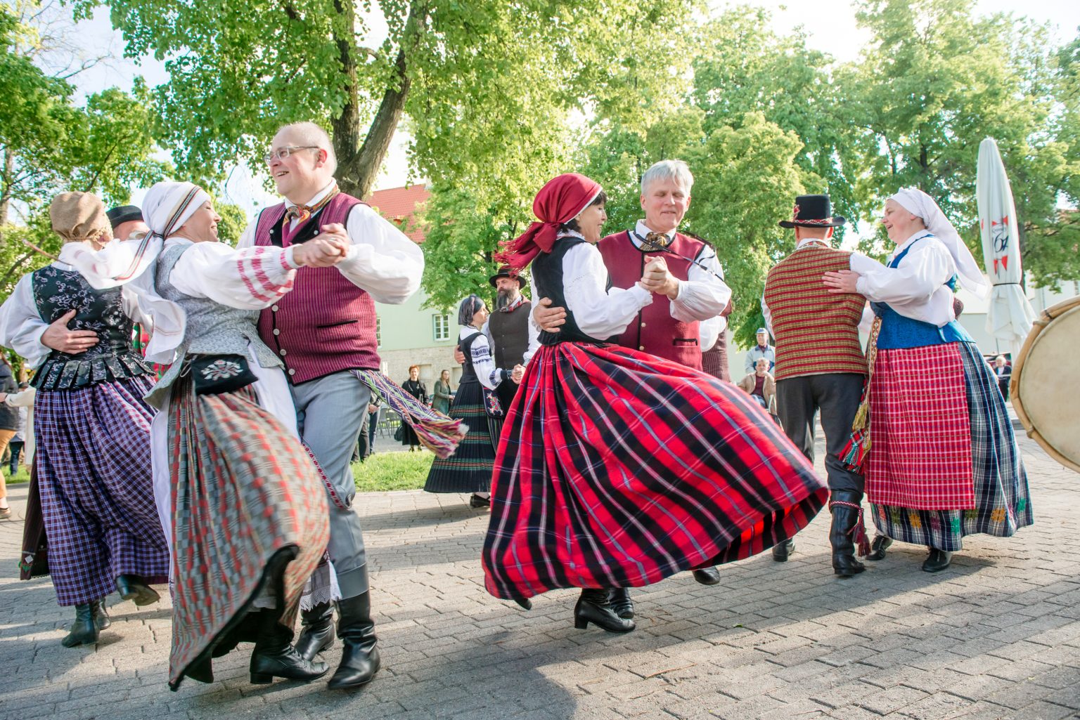 Афиша. Фестиваль бега Vilnius 700 pusmaratonis, 615-й день рождения Каунаса и «Сахарный фестиваль»