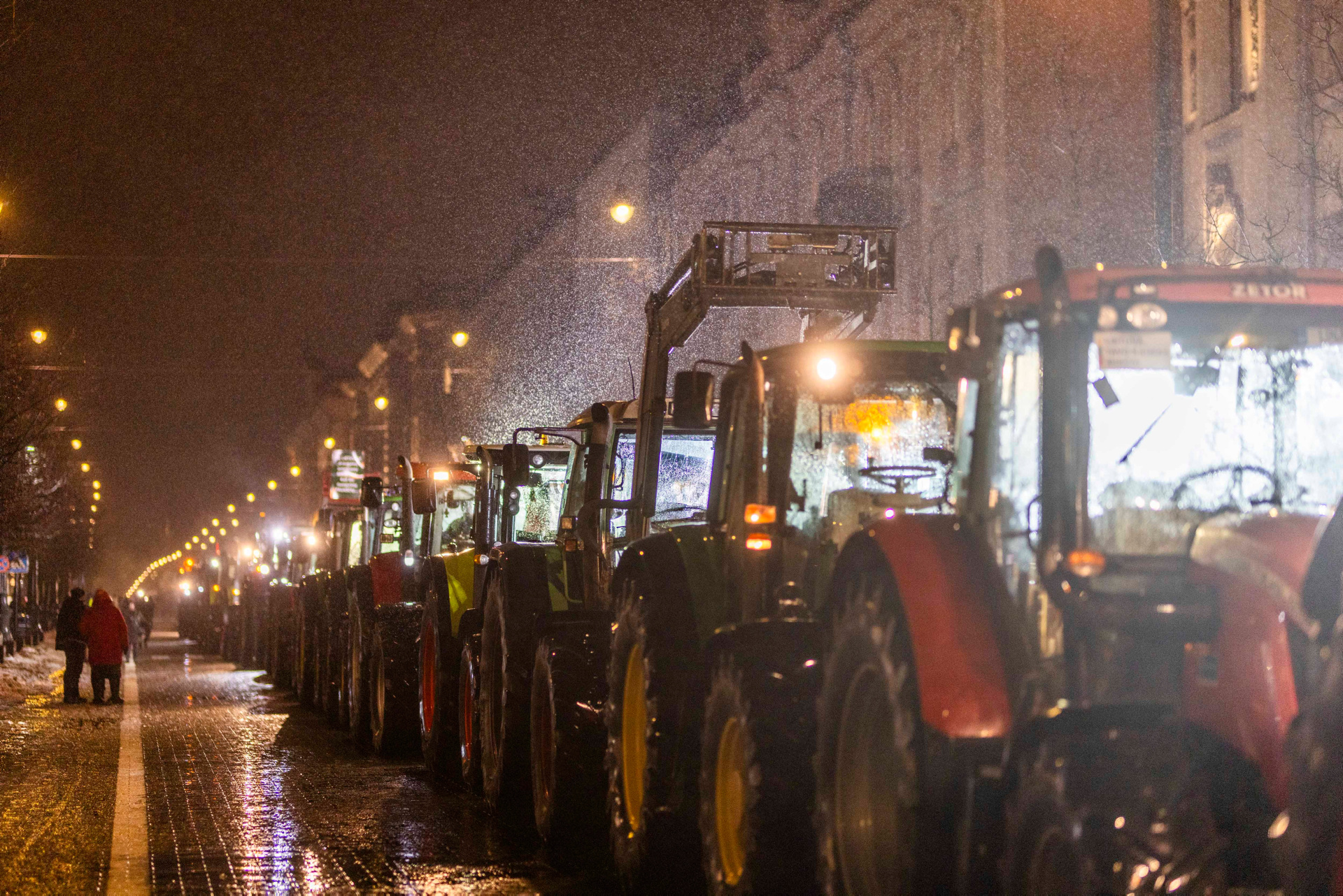 Протесты фермеров, бюджет столицы в размере 1,4 млрд евро, церемония поднятия флага в честь 701-летия Вильнюса и другие новости
