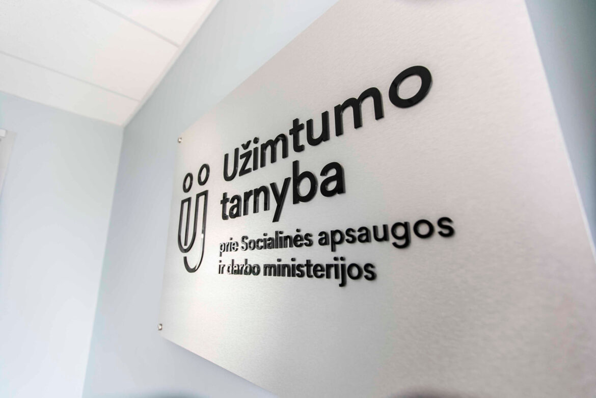 Uzimtumo tarnyba