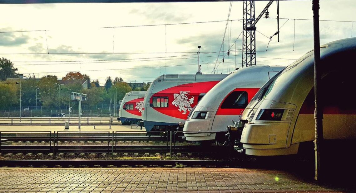 В поездах на маршруте Вильнюс–Клайпеда появился спутниковый интернет
