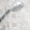 Впервые в Литве: 46 процентам клиентов VŠT не будут летом отключать горячую воду