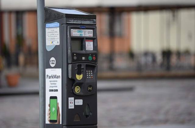 В Клайпеде оборудуют 40 новых парковочных автоматов