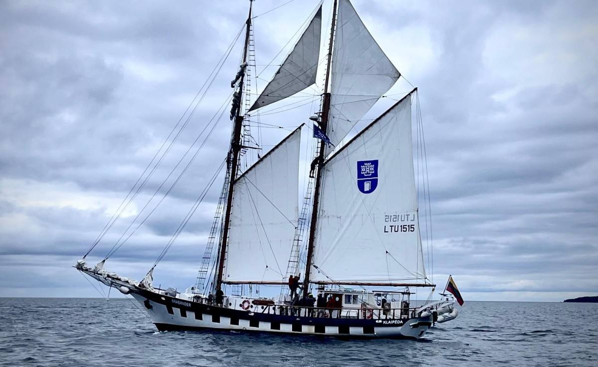 Парусник Клайпедского университета Brabander занял второе место в The Tall Ships Races 2024