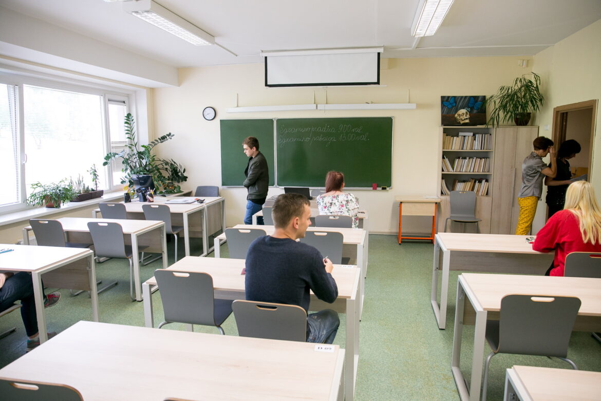 Исключение дирижера Ю. Башмета из списка награжденных, 25-30 минут на подготовку к сдаче госэкзамена, 167 тысяч человек за чертой бедности и другие новости