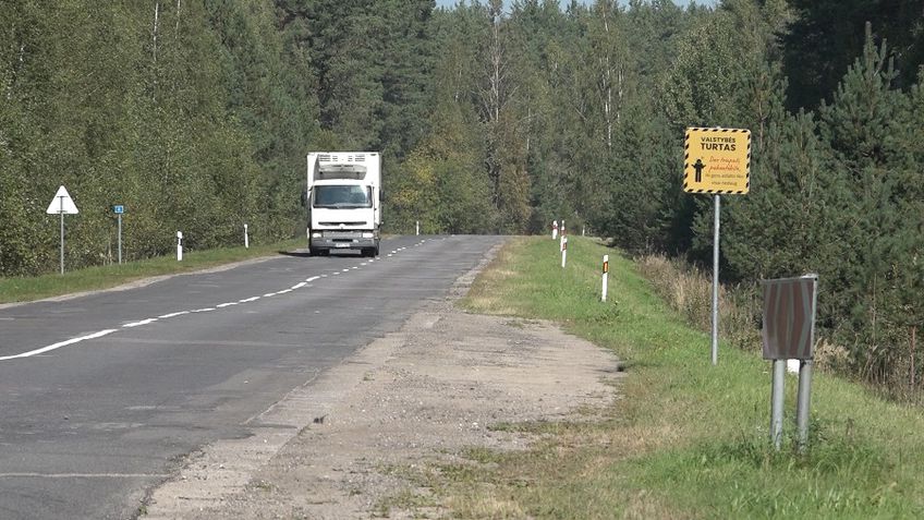 На дороге Висагинас–Сташенис–Римше появилась дорожная разметка