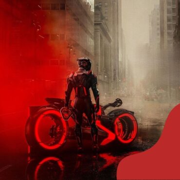 5 кинопремьер недели: Джаред Лето в кибервселенной «Трон», Ченнинг Татум в криминальной мелодраме, Элизабет Мосс в поисках вечной молодости в триллере «Оболочка», спортивный мультфильм и оптимистическая комедия