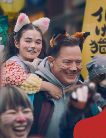 4 кинопремьеры недели: драма об «арендованной семье» с Бренданом Фрейзером, венецианский триумф Джима Джармуша «Отец мать сестра брат», фэнтезийная мелодрама о выборе вечности с Элизабет Олсен и мультфильм «Кролецып и Сурок Времени»