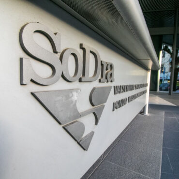 Выход из пенсионного накопления II ступени в Литве: когда Sodra выплатит деньги