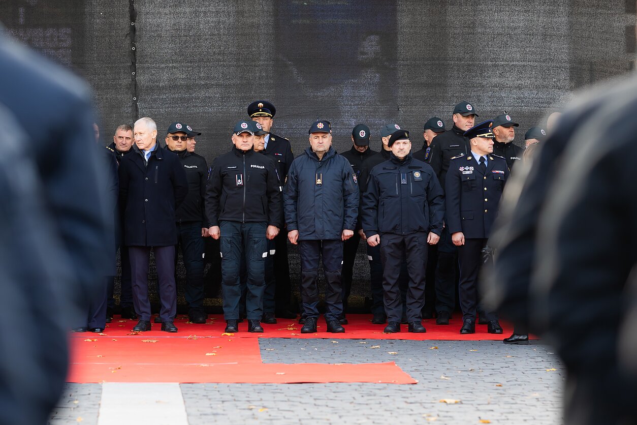 vilniuje-inauguruoti-nauji-pagd-policijos-ir-vst-vadovai.jpg