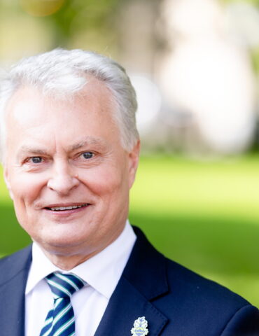 Предложение президента о доплате семьям с детьми, возврат 85 млн евро переплат по налогам, даты главного праздника Висагинаса и другие новости