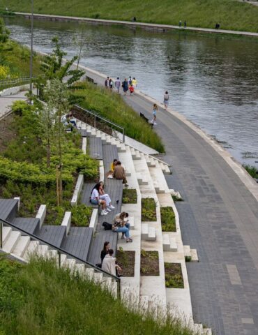 Угроза экосистеме реки Нерис, предупреждение о громких звуках из-за учений авиации НАТО, группа The Roop в списке лучших звёзд «Евровидения» и другие новости