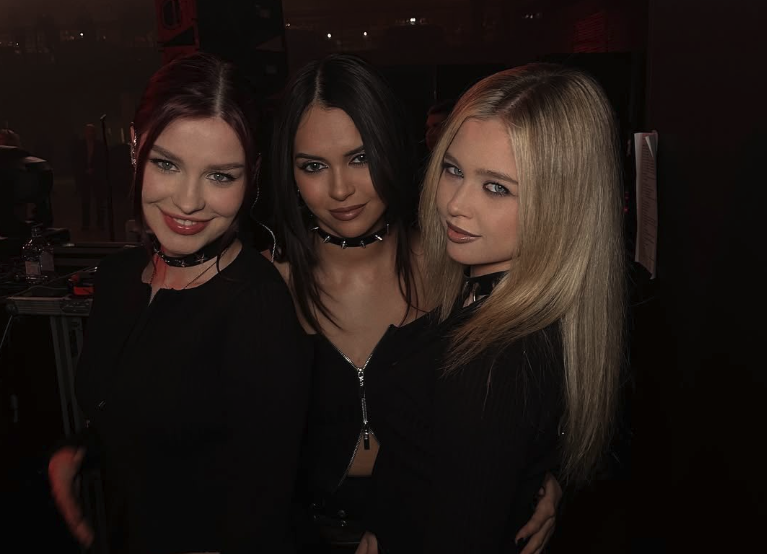 SEREBRO — «Дай мне шанс»