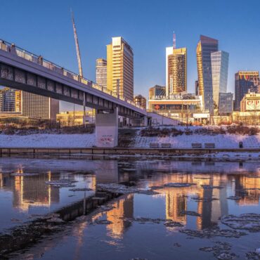 Единый билет для поездок в столицу, случаи осквернения памятников в Вильнюсе, медиатор в Алитусской гимназии