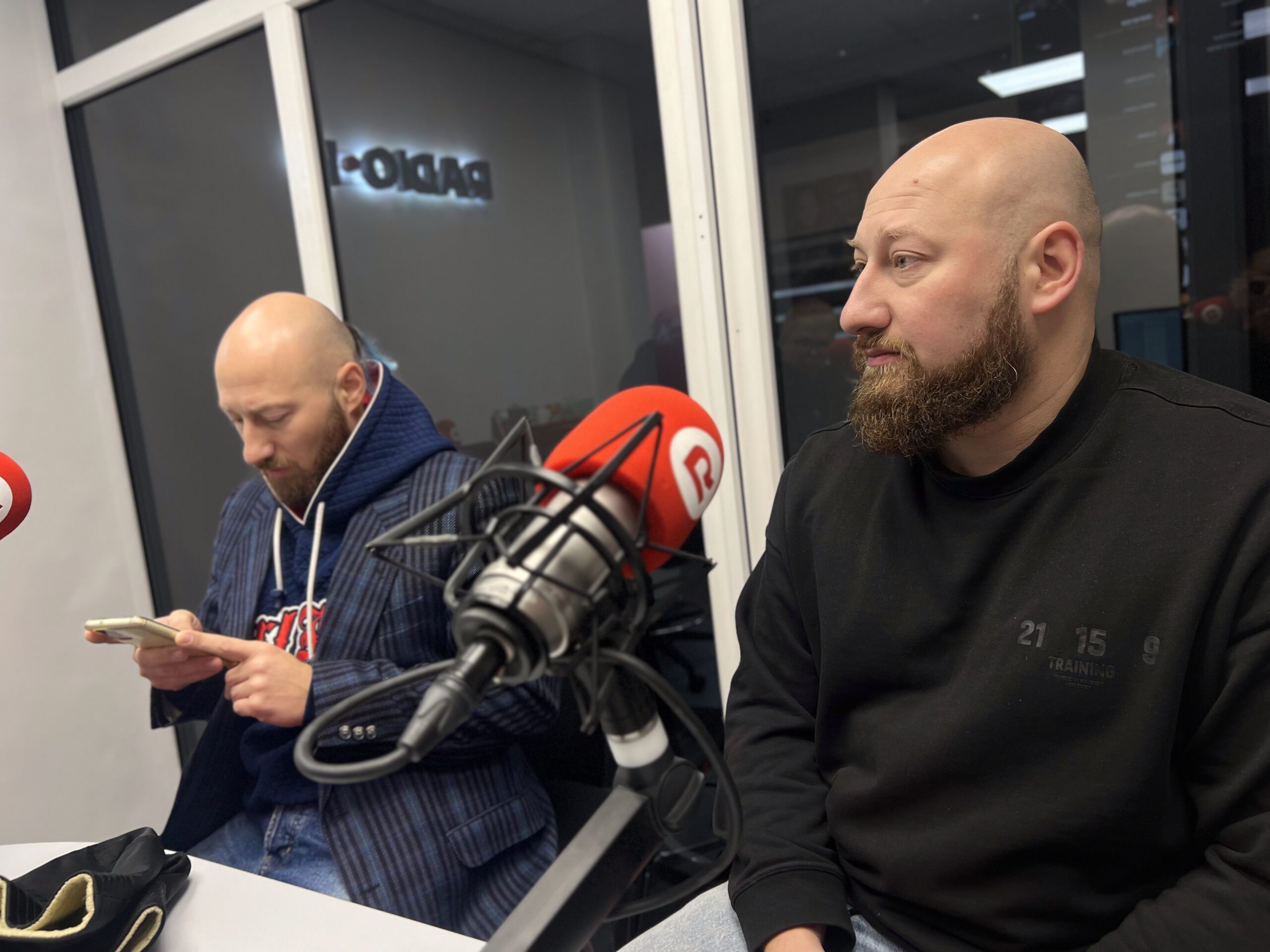 В программе «Соль и перец» — группа «Тимохи» и новый сингл «Остывшее море»
