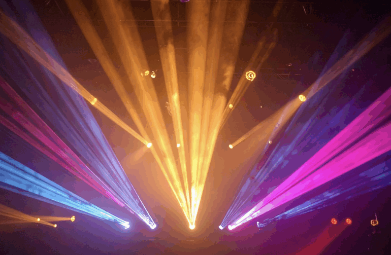 Афиша. Открытие фан-зоны клуба Rytas, «Река душ», хэллоуинский маскарад, Гастрономическая неделя, «Любопытный слонёнок», «Собачье сердце», OneRepublic, «Покровские колокола» и другие концерты