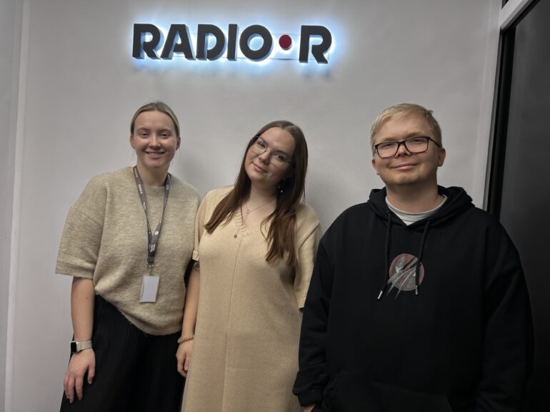 В программе «Соль и перец» — офтальмолог Елизавета Скуб: о том, как беречь зрение, почему не стоит верить «чудо-очкам» и когда пора идти к врачу