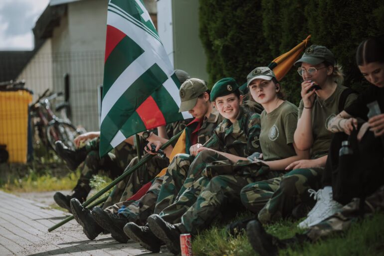 68a9b75b3bb4bff0b7999a10 dsc 6129