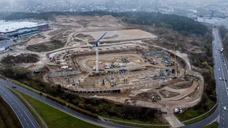 Послабления в экзаменах, защита сотрудников, решение для застрявших фур и другие новости main 00 inith 2025 11 06t084444.050