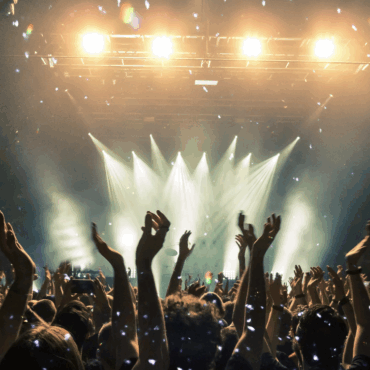 Афиша. Спектакль «Море океан», Кубок наций по хоккею, Saulės muzika, Scanorama, цирковой фестиваль, уличный танец, фестивали и концерты