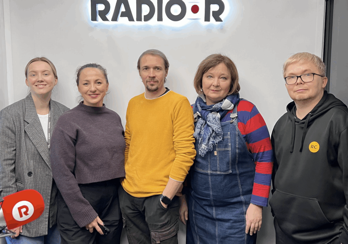 В эфире программы «Соль и перец» — Эмилия Пранскуте и Дмитрий Рачковский: о комедии «Пойдём ко мне», вайбе начала XX века и фантазии по мотивам Аверченко