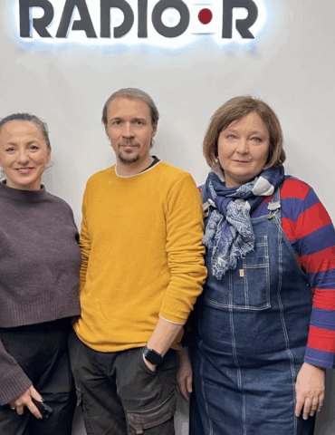 В эфире программы «Соль и перец» — Эмилия Пранскуте и Дмитрий Рачковский: о комедии «Пойдём ко мне», вайбе начала XX века и фантазии по мотивам Аверченко