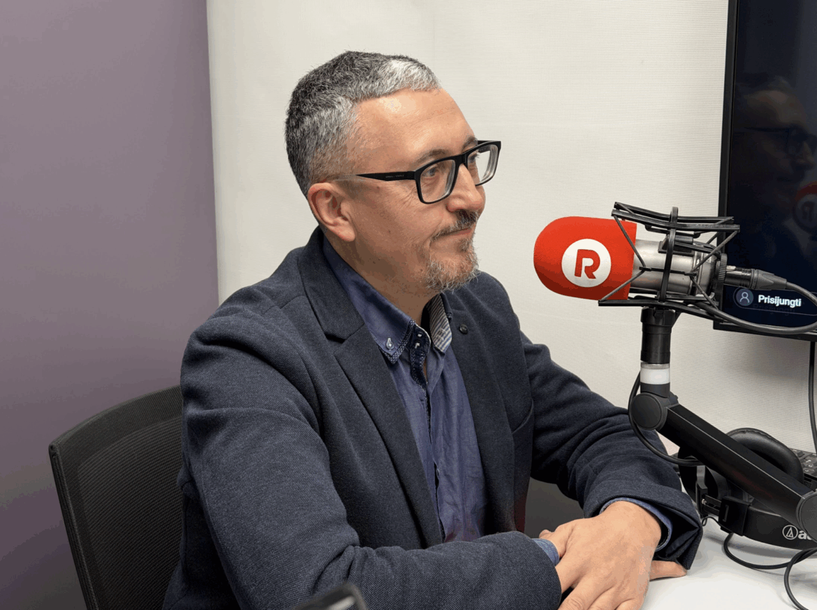 Vienas skambutis gali „išsiurbti" ne tik jūsų pinigus, bet ir vaiko saugumą. Ar tikrai žinote, kaip atrodo naujos kartos sukčiai?