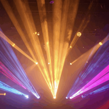 Афиша. Симфоническое шоу «Би-2», премьера фильмов 48 Hour Film Project, «Остров детских книг», соревнования по стрельбе из лука, зажжение огней первой рождественской ёлки и другие мероприятия