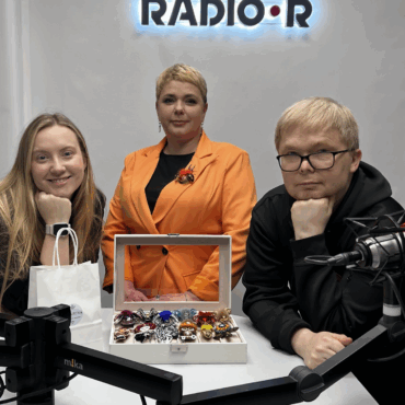 Brošės, vaikai ir drąsa: kaip keturių vaikų mama Tatjana Pidburtna iš hobio susikūrė savo juvelyrinį pasaulį