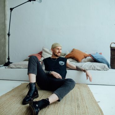 Zvonkij - «Обычный человек»