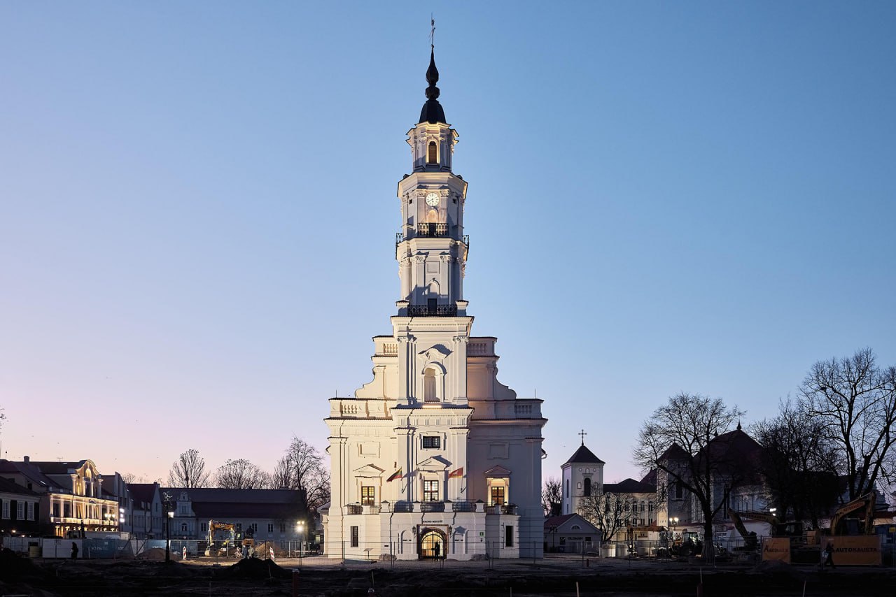 Компенсация за няню родителям-студентам, ёлочка за сданную кровь в акции Eglutė gyvenimui, рождественский стол глазами литовцев и другие новости Norbert Tukaj