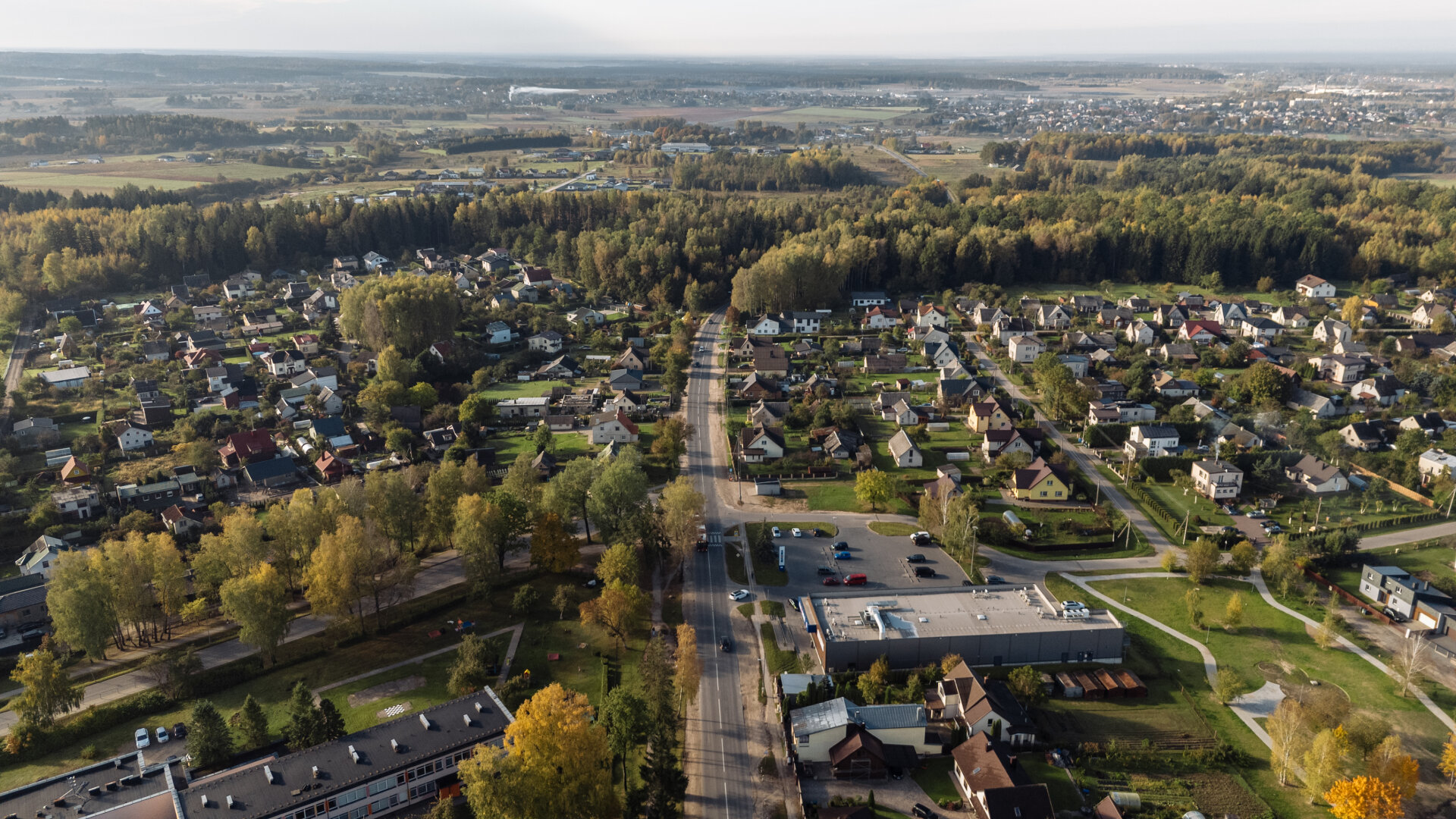 Неизменная санкционная политика в отношении Беларуси, статус городка для 10 деревень Вильнюсского района, предупреждение JUDU о возможности опоздания транспорта и другие новости 20251230 vrsa lt