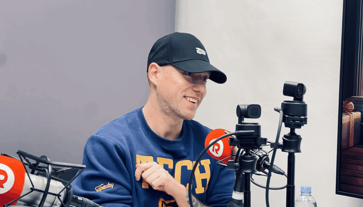 Sasha Song - «Kalėdų proga»