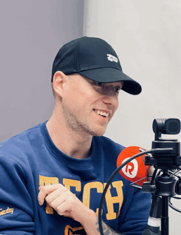 Sasha Song - «Kalėdų proga»