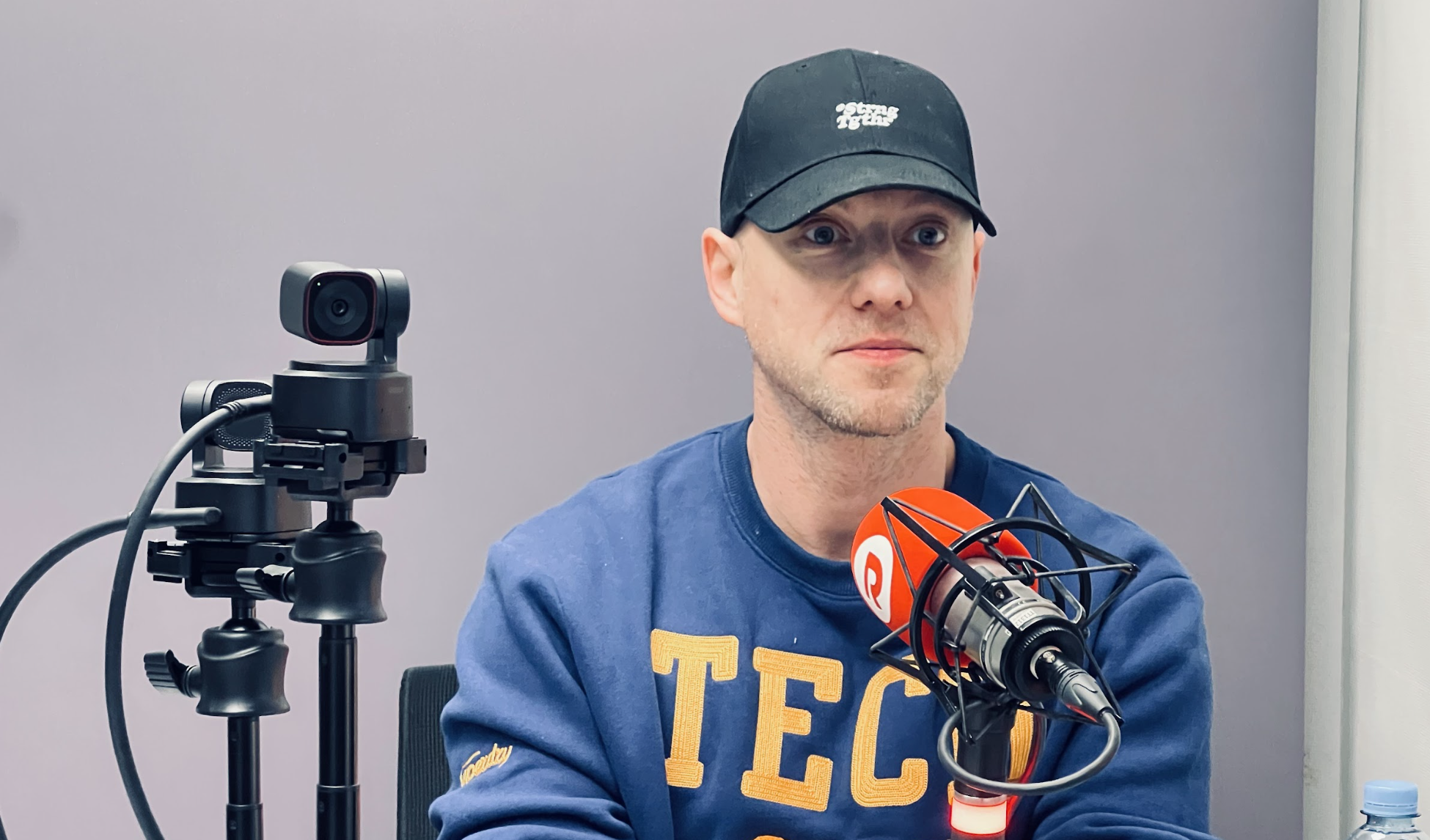 «Сцена, вера и трезвость»: большое откровенное интервью с Sasha Song, участником «Евровидения 2009», в программе «Хороший день с Ангелиной Гудковой» Саша Сонг