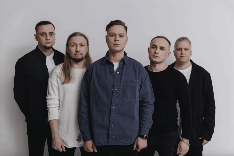 Женя Трофимов & Комната культуры - «Добегу»