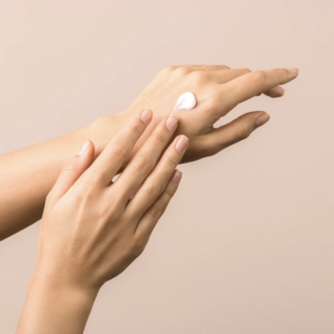 Лайфхак: как сделать так, чтобы кожа не пересушивалась зимой