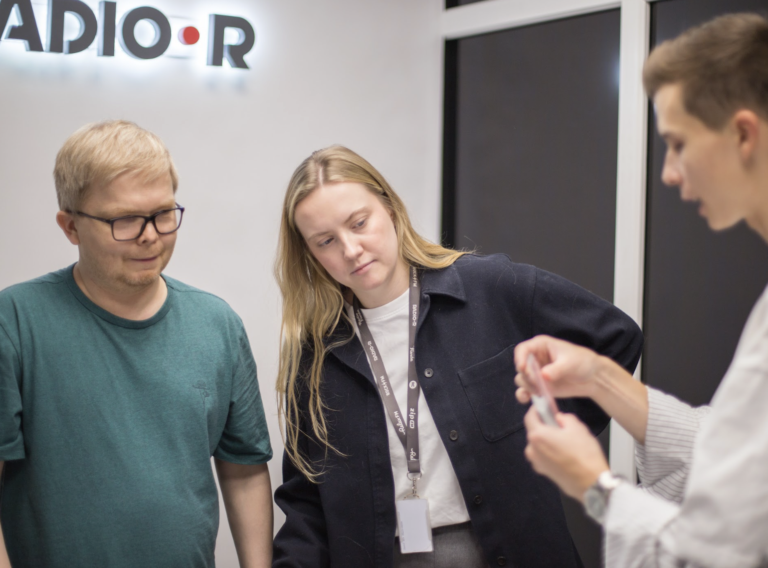 Magija be užkulisių: kaip Alanas Gladkovas sukūrė šou „Around the World“ iš kelionių, scenų ir susitikimų su iliuzionistais iš viso pasaulio Magija be užkulisių: kaip Alanas Gladkovas sukūrė šou „Around the World“ iš kelionių, scenų ir susitikimų su iliuzionistais iš viso pasaulio