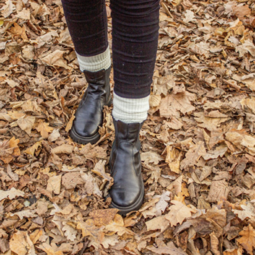 Лайфхак: как убрать соль и реагенты с обуви без следов