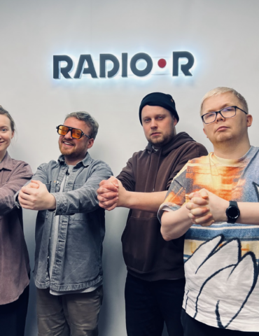 Let me cook: Black Biceps о новой песне, «евровизионных кемпах» и фирменном стиле в другой обёртке