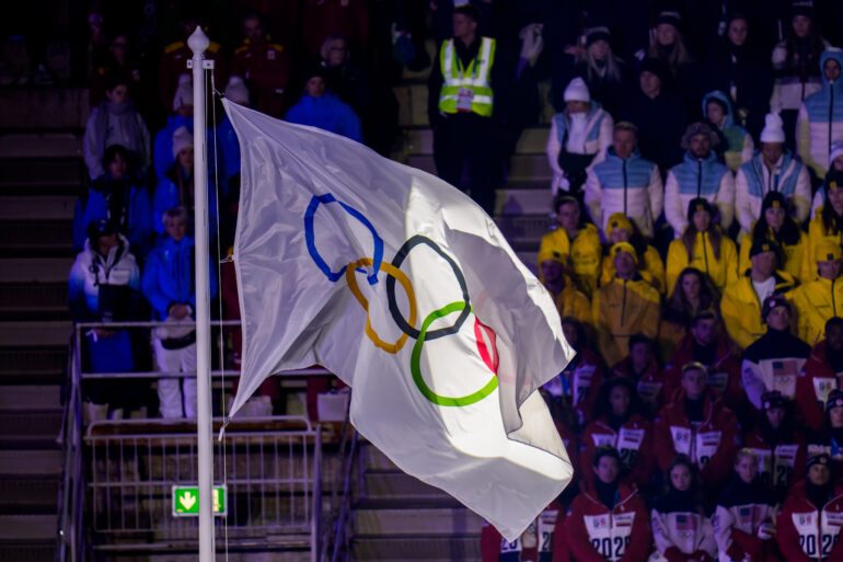 Церемония закрытия Олимпиады-2026, VERT о ценах на электроэнергию, улучшение сообщения между районами столицы и другие новости